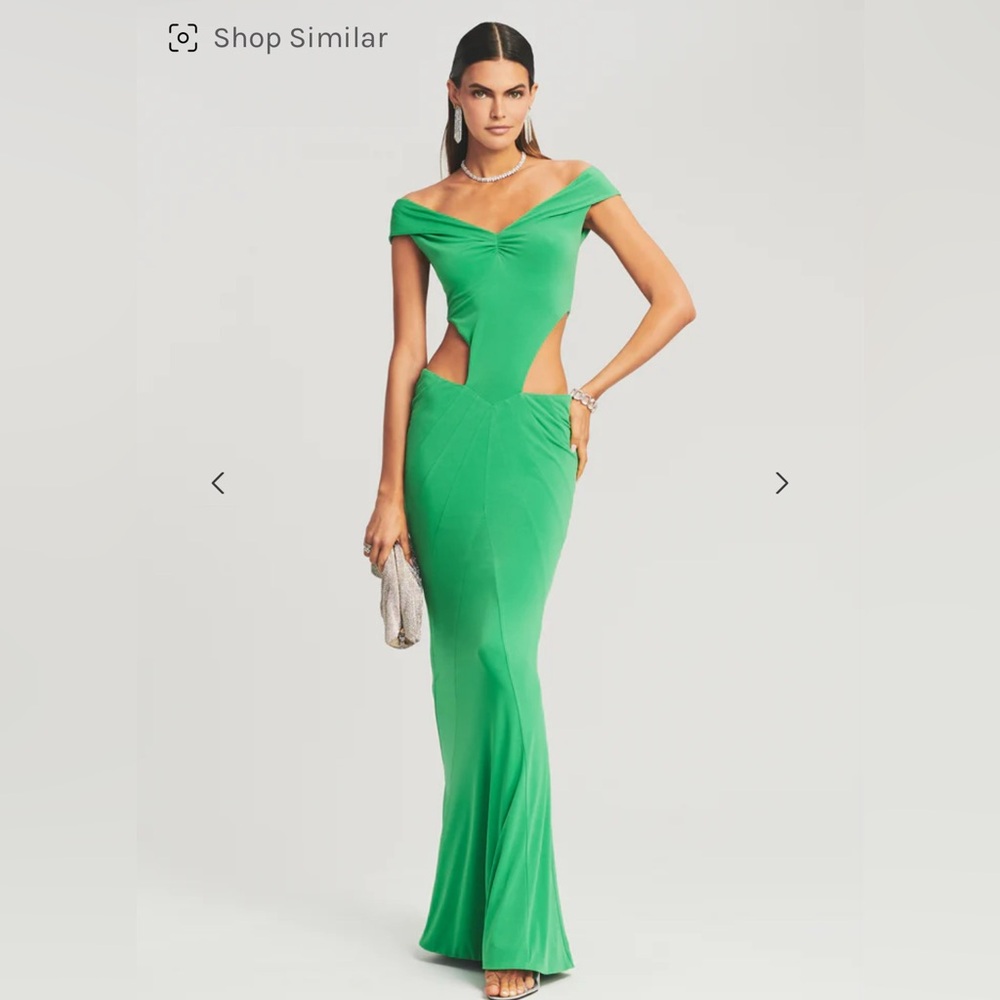 NWOT- beautiful sold out everywhere in this color